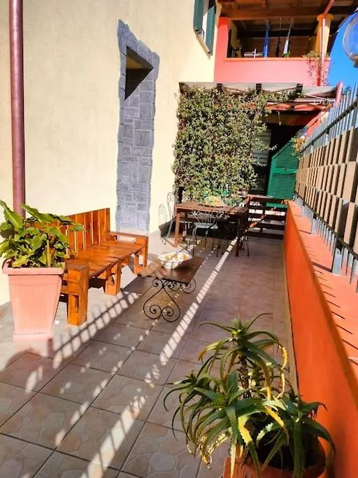 Casa vacanze 5 Terre, Lerici,La Casetta Di Ginevra Romito Magra