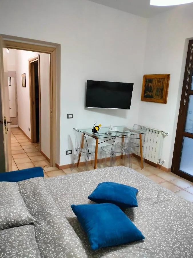 Casa vacanze 5 Terre, Lerici,La Casetta Di Ginevra Romito Magra Italia